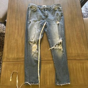 Kancan size 32 straight leg